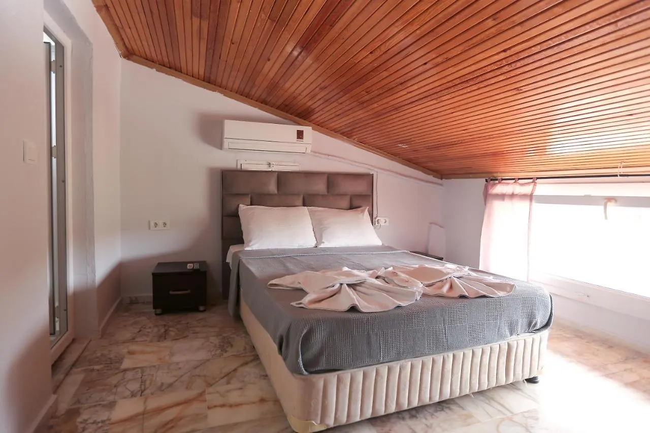 Ciftlik Hotel Çeşme