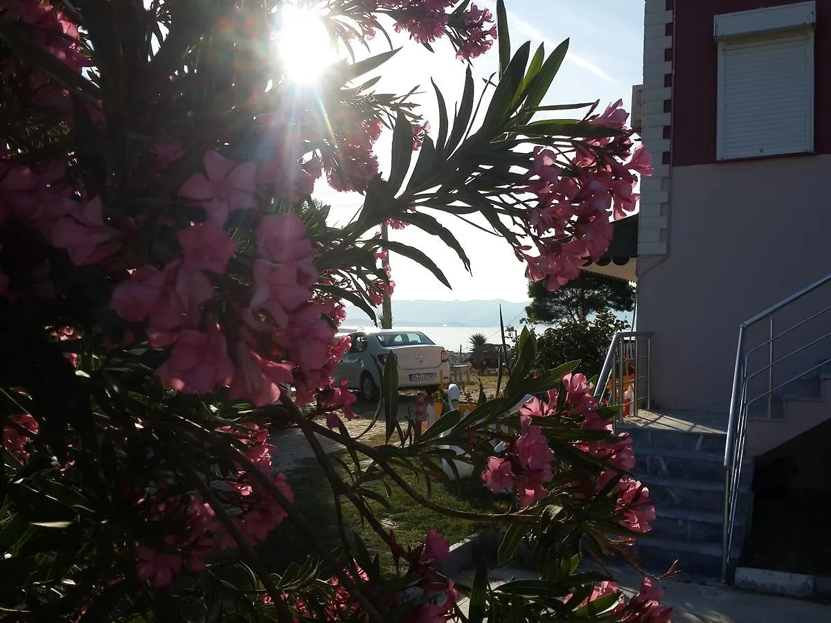Ciftlik Hotel Çeşme